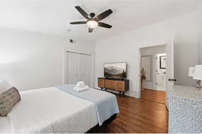 1207 Postoffice, Galveston, TX 77550 - Photo 19
