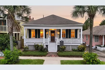 1207 Postoffice, Galveston, TX 77550 - Photo 1