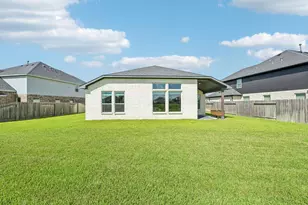 409 Chardonnay Dr, Alvin, TX 77511 - Photo 39