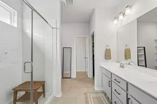 409 Chardonnay Dr, Alvin, TX 77511 - Photo 29
