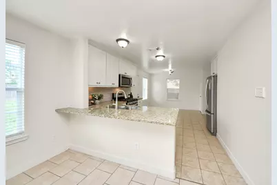 6723 Stonecross Creek Lane, Katy, TX 77449 - Photo 9
