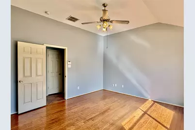 5218 Hill Timbers Drive, Humble, TX 77346 - Photo 9