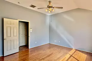 5218 Hill Timbers Dr, Humble, TX 77346 - Photo 9