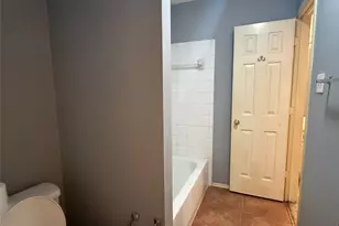 5218 Hill Timbers Dr, Humble, TX 77346 - Photo 17