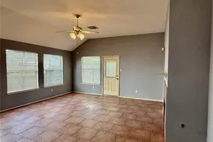 5218 Hill Timbers Dr, Humble, TX 77346 - Photo 3