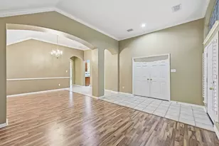 3213 Crimson Coast Dr, League City, TX 77573 - Photo 7