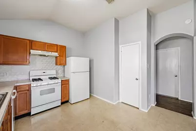 21234 Ambergris Court, Humble, TX 77338 - Photo 9