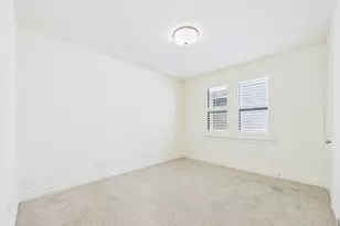 11025 Sherwood Grv, Houston, TX 77043 - Photo 7