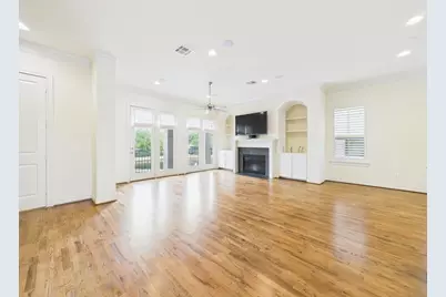 11025 Sherwood Grove, Houston, TX 77043 - Photo 11