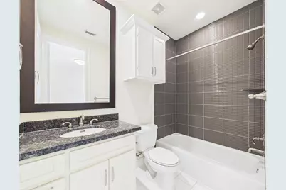 11025 Sherwood Grove, Houston, TX 77043 - Photo 27