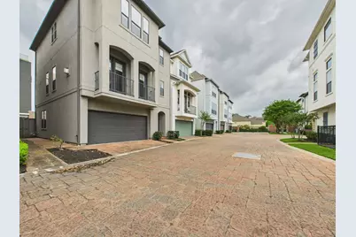 11025 Sherwood Grove, Houston, TX 77043 - Photo 39