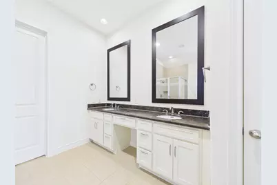 11025 Sherwood Grove, Houston, TX 77043 - Photo 33