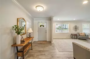 8710 Burkhart Rd, Houston, TX 77055 - Photo 7