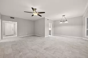 2400 N Braeswood Blvd, Houston, TX 77030 - Photo 11