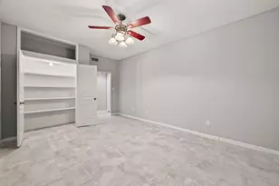 2400 N Braeswood Blvd, Houston, TX 77030 - Photo 27