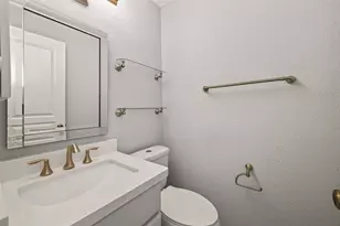 2400 N Braeswood Blvd, Houston, TX 77030 - Photo 21