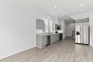 3249 Real St, Houston, TX 77087 - Photo 5