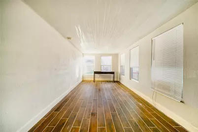 4913 W 43rd Street, Houston, TX 77092 - Photo 17