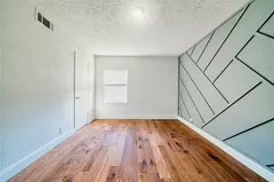 4913 W 43rd St, Houston, TX 77092 - Photo 11