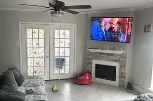 11000 Kinghurst Dr, Houston, TX 77099 - Photo 5