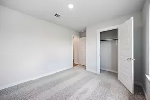 805 Clear Vly Ln, Dayton, TX 77535 - Photo 13