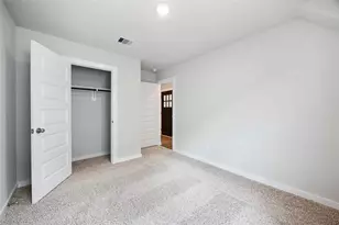 805 Clear Vly Ln, Dayton, TX 77535 - Photo 15