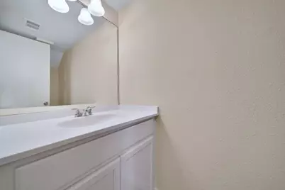 9901 Sharpcrest Street #H4, Houston, TX 77036 - Photo 11