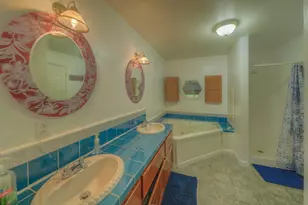 96 N Lakeside Dr, Huntsville, TX 77320 - Photo 17