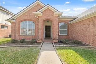 14235 Hidden Meadow Dr Dr, Sugar Land, TX 77498 - Photo 1