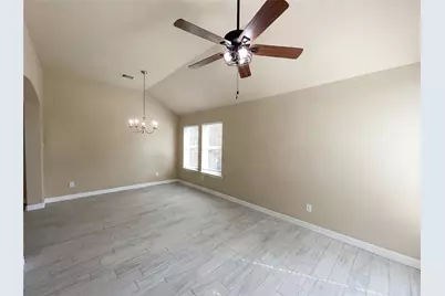 2122 Mateo Park Drive, Houston, TX 77047 - Photo 7