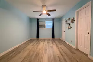 1006 Redfish St, Bayou Vista, TX 77563 - Photo 15