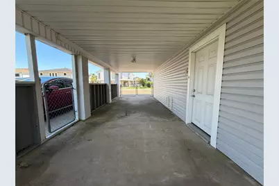 1006 Redfish Street, Bayou Vista, TX 77563 - Photo 5