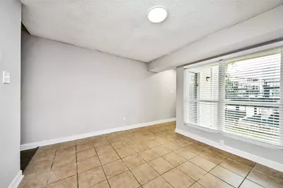 781 Country Place Drive #2003, Houston, TX 77079 - Photo 19