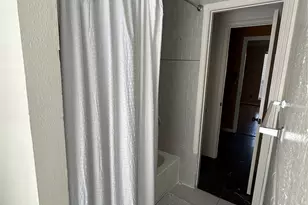 9339 Westwood Village Dr, Houston, TX 77036 - Photo 9