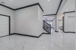 14414 Castle Cove Ln, Houston, TX 77044 - Photo 9