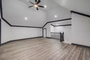 14414 Castle Cove Ln, Houston, TX 77044 - Photo 31