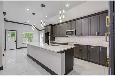 14414 Castle Cove Lane, Houston, TX 77044 - Photo 13