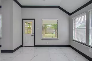 14414 Castle Cove Ln, Houston, TX 77044 - Photo 13
