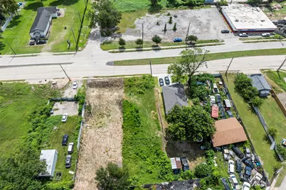 7229 Wheatley Street, Houston, TX 77088 - Photo 9