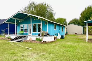 124 4th Ave, Onalaska, TX 77360 - Photo 1