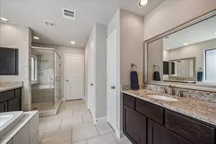 832B W 26th St, Houston, TX 77008 - Photo 29
