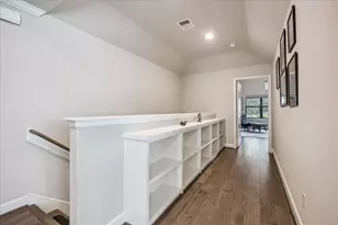 832B W 26th St, Houston, TX 77008 - Photo 17