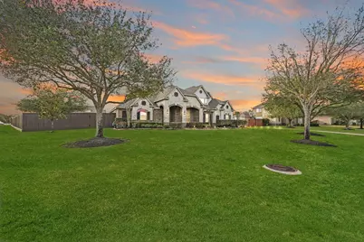 17703 Fairhaven Lake Drive, Cypress, TX 77433 - Photo 3