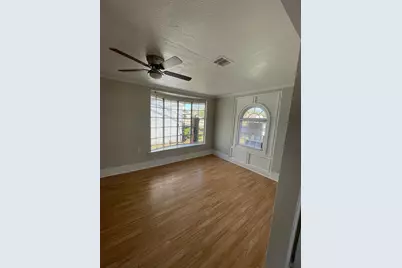 4918 Airport Boulevard, Houston, TX 77048 - Photo 5