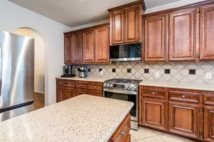 907 Colorado Springs Ct, Spring, TX 77373 - Photo 9