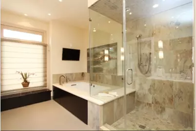 12418 Honeywood Trail, Houston, TX 77077 - Photo 23