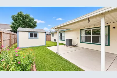 11014 Malden Drive, Houston, TX 77075 - Photo 21