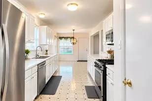 11014 Malden Dr, Houston, TX 77075 - Photo 9
