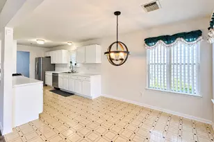 11014 Malden Dr, Houston, TX 77075 - Photo 11