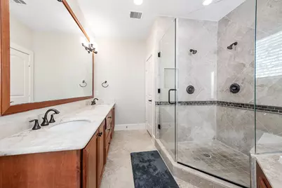 1112 Peveto Street #C, Houston, TX 77019 - Photo 37